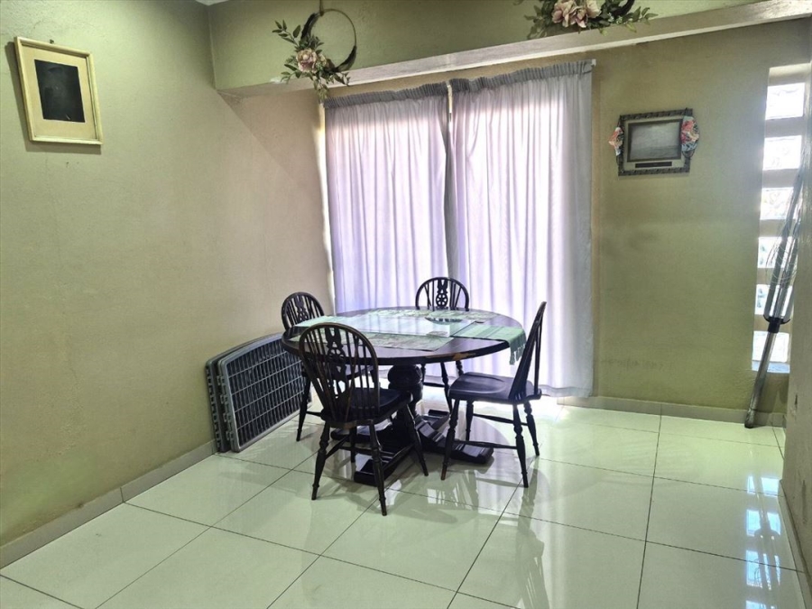 3 Bedroom Property for Sale in Van Riebeeck Park Gauteng