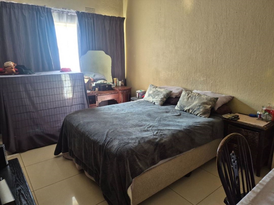 3 Bedroom Property for Sale in Van Riebeeck Park Gauteng