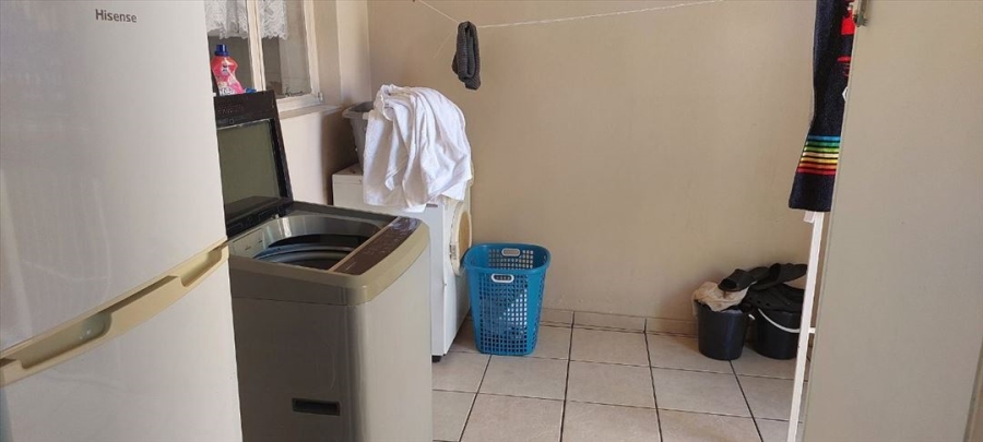 3 Bedroom Property for Sale in Birchleigh Gauteng