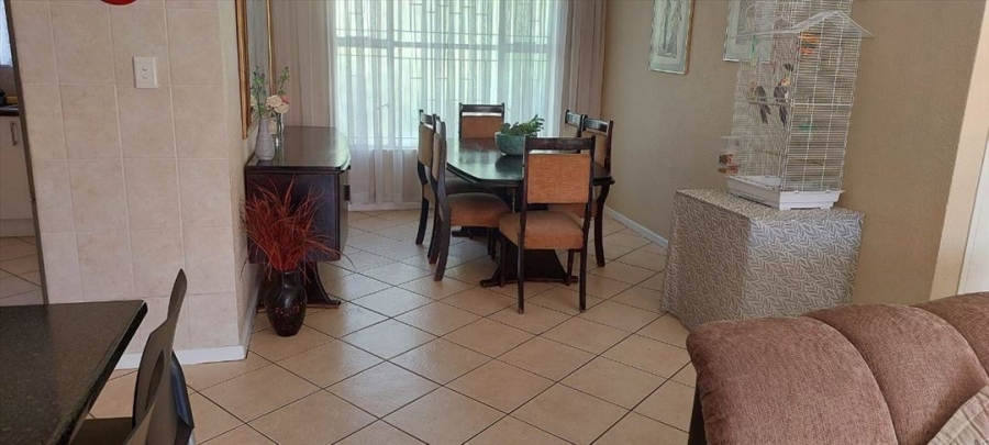 3 Bedroom Property for Sale in Birchleigh Gauteng