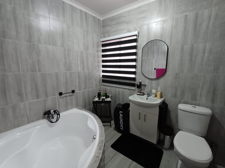 To Let 3 Bedroom Property for Rent in Vanderbijlpark SE 6 Gauteng