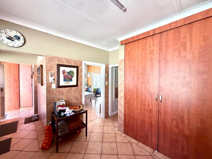 5 Bedroom Property for Sale in Capital Park Gauteng