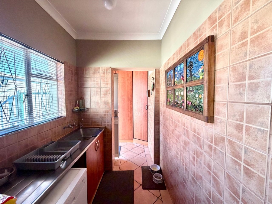 5 Bedroom Property for Sale in Capital Park Gauteng