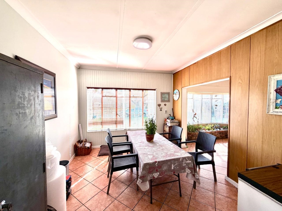 5 Bedroom Property for Sale in Capital Park Gauteng