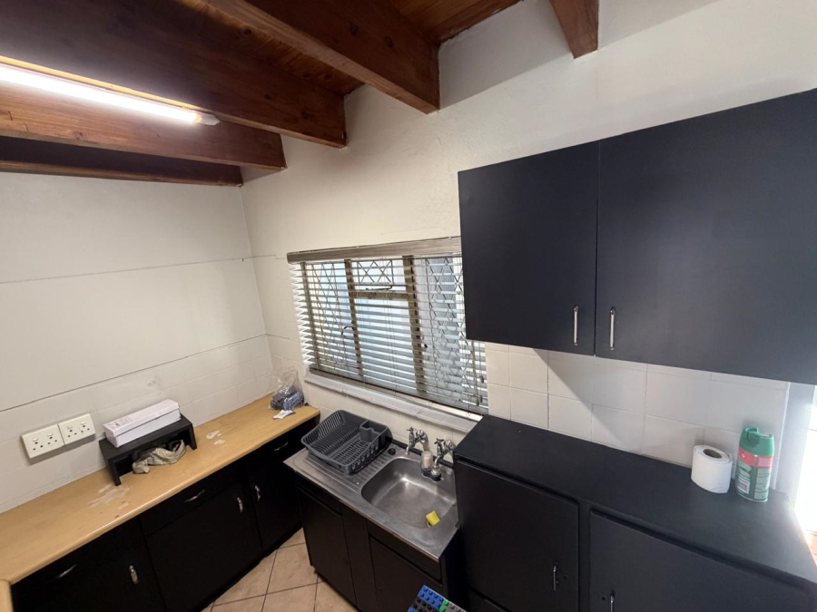 5 Bedroom Property for Sale in Capital Park Gauteng