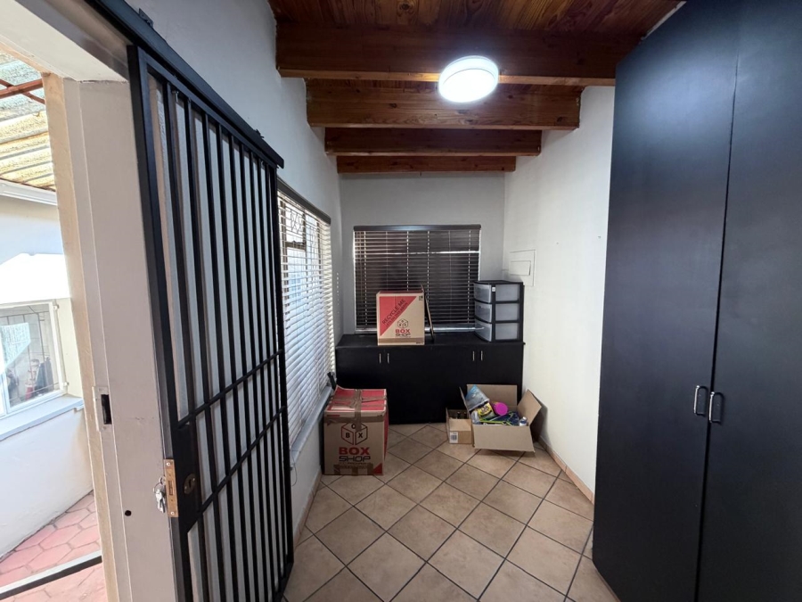 5 Bedroom Property for Sale in Capital Park Gauteng
