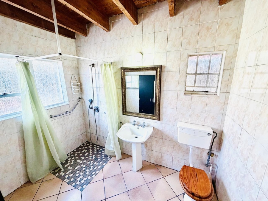 5 Bedroom Property for Sale in Capital Park Gauteng
