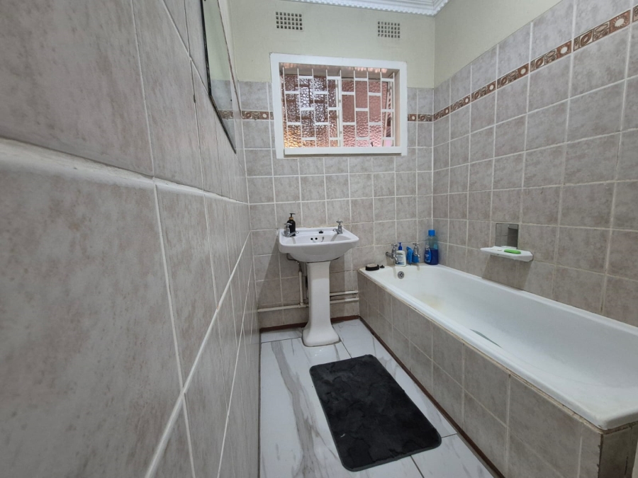 3 Bedroom Property for Sale in Vanderbijlpark CW 2 Gauteng