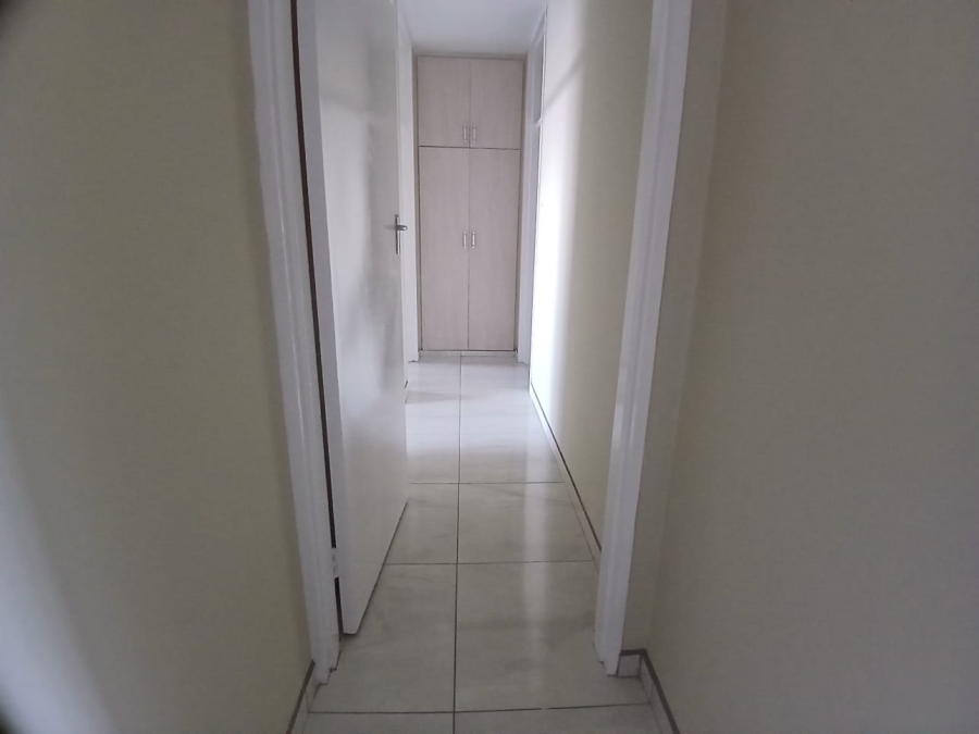 To Let 3 Bedroom Property for Rent in Bedford Gardens Gauteng