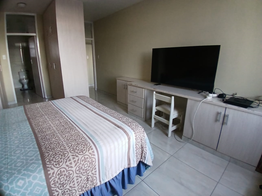 To Let 3 Bedroom Property for Rent in Bedford Gardens Gauteng