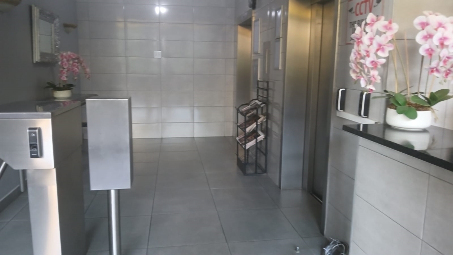 To Let 3 Bedroom Property for Rent in Bedford Gardens Gauteng