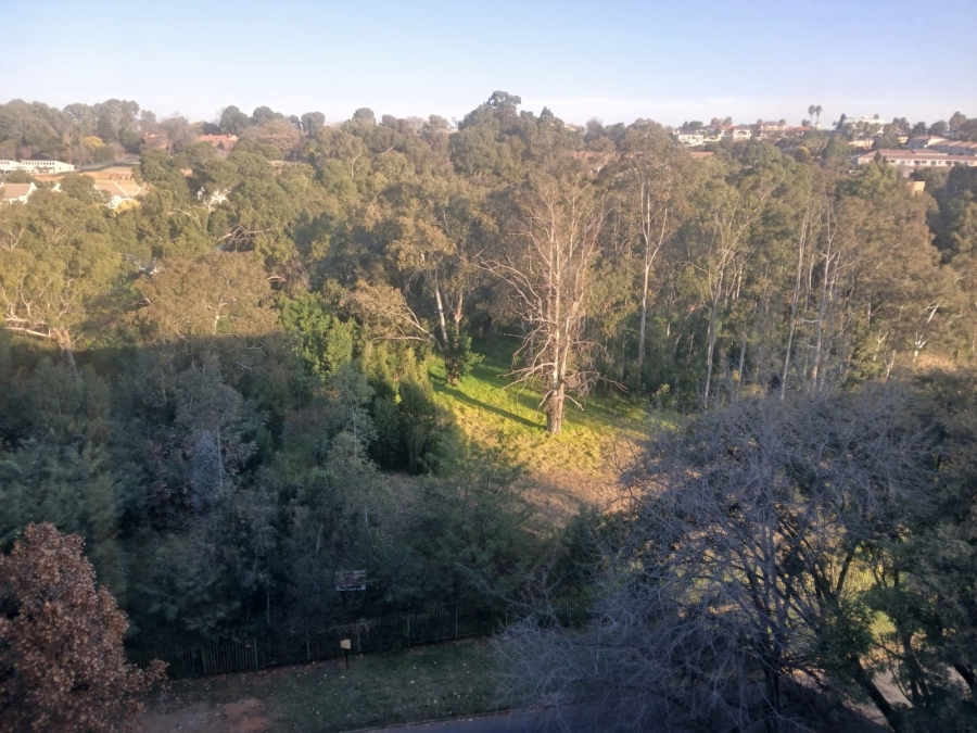 To Let 3 Bedroom Property for Rent in Bedford Gardens Gauteng