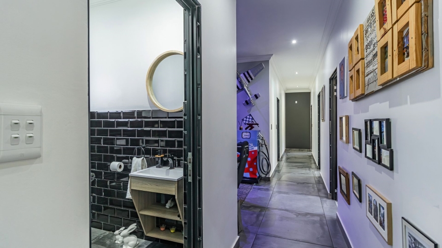 3 Bedroom Property for Sale in Sable Hills Gauteng