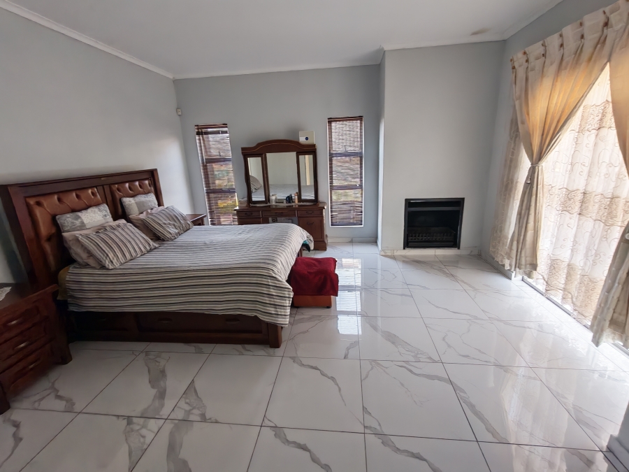 4 Bedroom Property for Sale in Magaliesberg Country Estate Gauteng