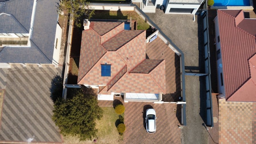 4 Bedroom Property for Sale in Magaliesberg Country Estate Gauteng