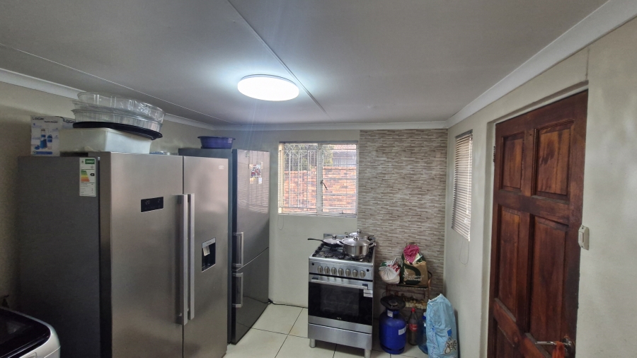 4 Bedroom Property for Sale in Dalpark Gauteng