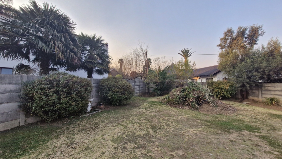 4 Bedroom Property for Sale in Dalpark Gauteng