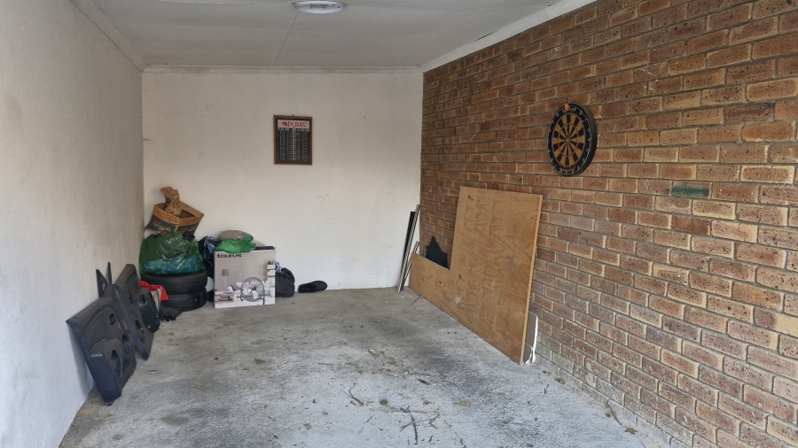 4 Bedroom Property for Sale in Dalpark Gauteng
