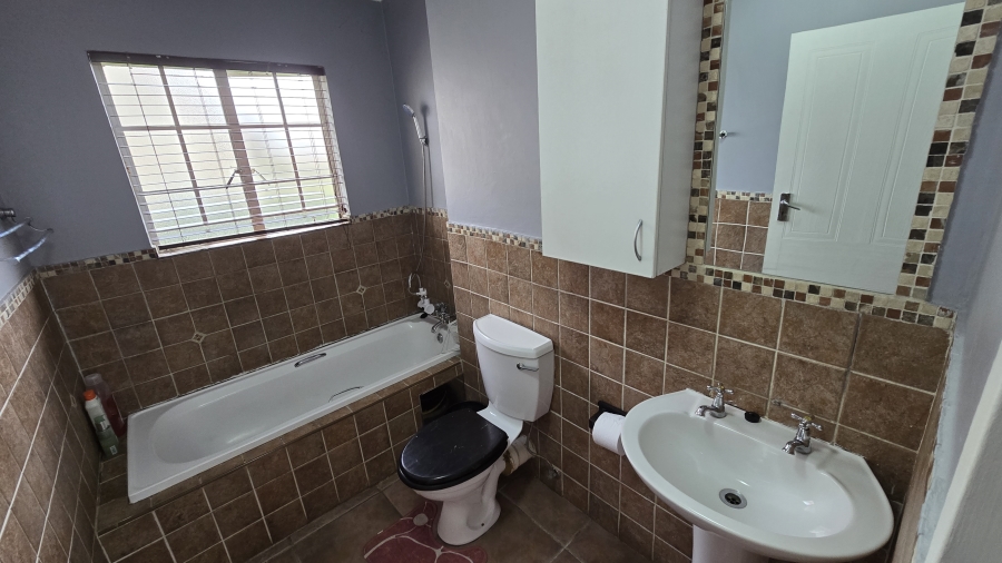 3 Bedroom Property for Sale in Castleview Gauteng