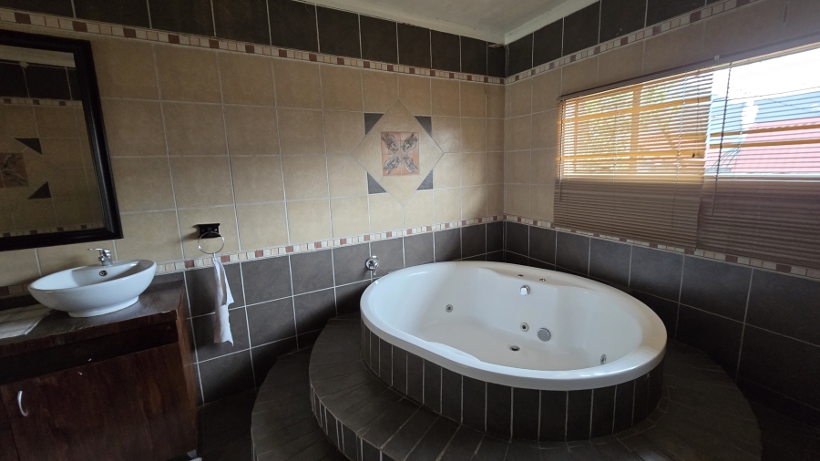 4 Bedroom Property for Sale in Albemarle Gauteng