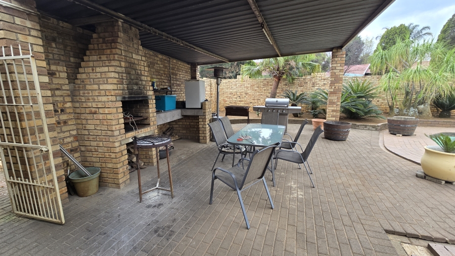 4 Bedroom Property for Sale in Albemarle Gauteng