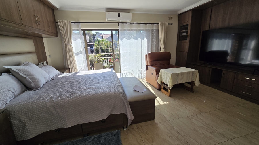 6 Bedroom Property for Sale in Winchester Hills Gauteng