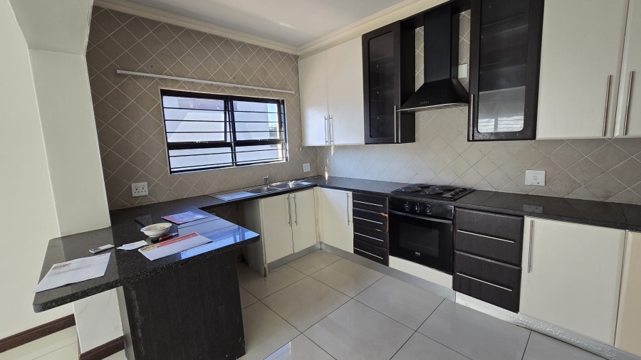 12 Bedroom Property for Sale in Winchester Hills Gauteng