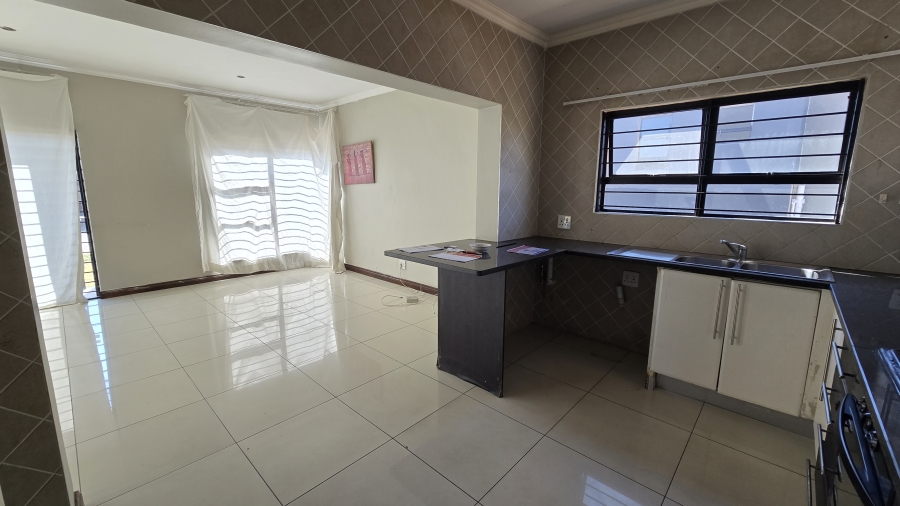 12 Bedroom Property for Sale in Winchester Hills Gauteng