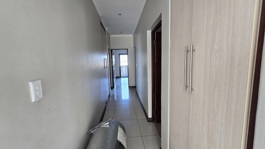 12 Bedroom Property for Sale in Winchester Hills Gauteng