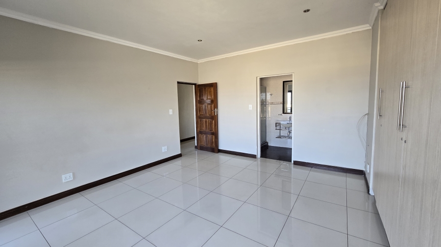 12 Bedroom Property for Sale in Winchester Hills Gauteng