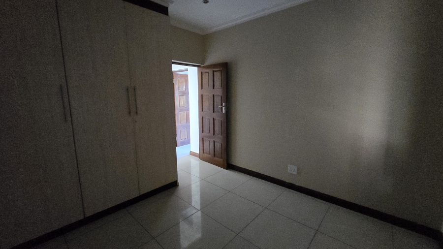 12 Bedroom Property for Sale in Winchester Hills Gauteng