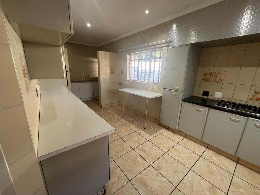 4 Bedroom Property for Sale in Brackendowns Gauteng