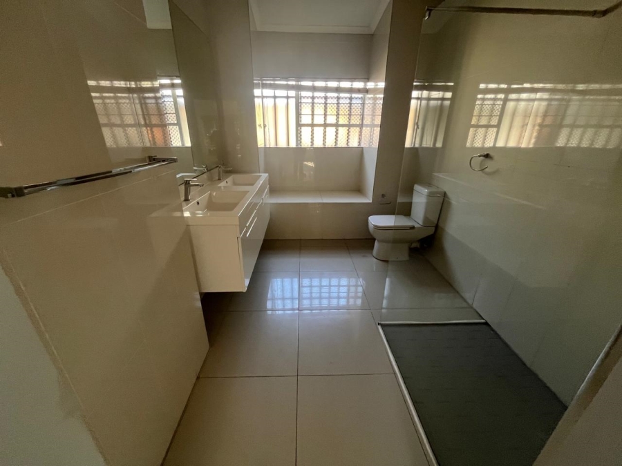 4 Bedroom Property for Sale in Brackendowns Gauteng