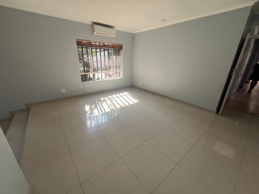 4 Bedroom Property for Sale in Brackendowns Gauteng