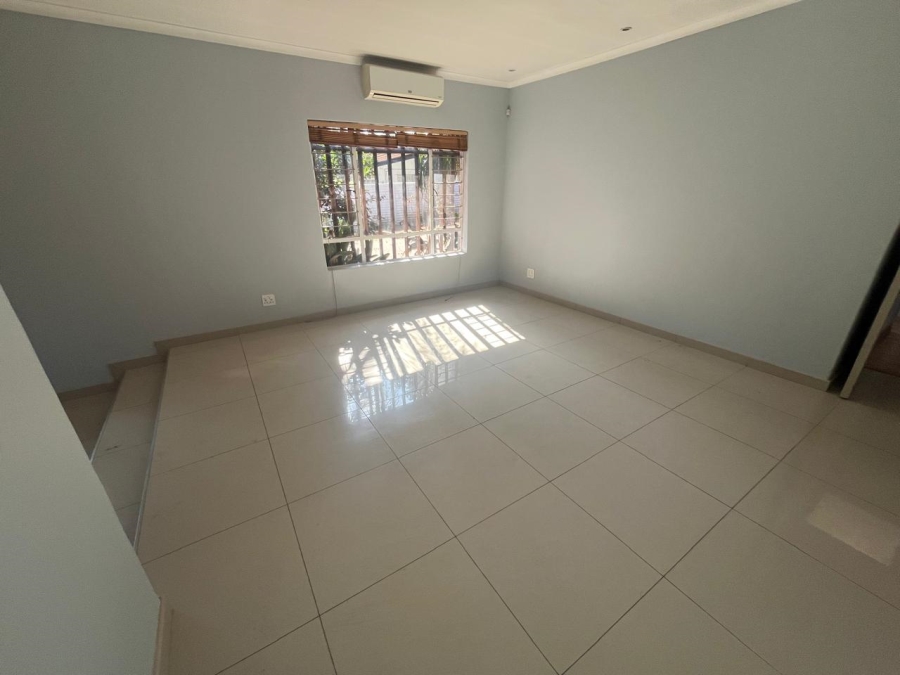 4 Bedroom Property for Sale in Brackendowns Gauteng