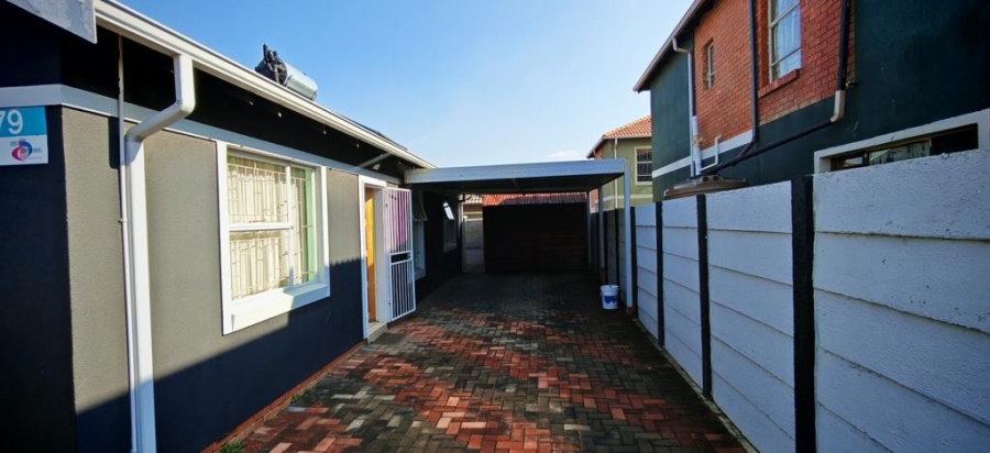 3 Bedroom Property for Sale in Albertsdal Gauteng