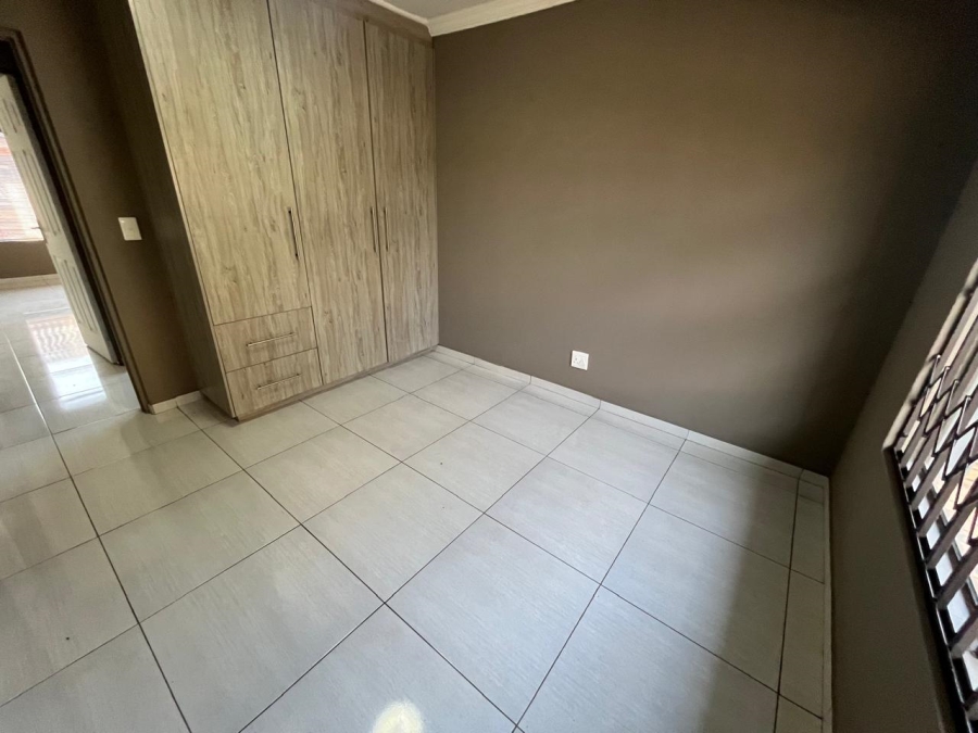 3 Bedroom Property for Sale in Brackenhurst Gauteng
