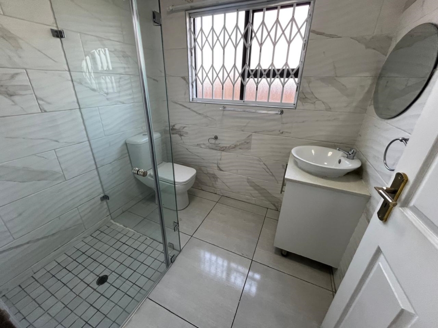 3 Bedroom Property for Sale in Brackenhurst Gauteng