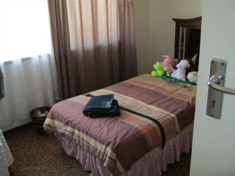 3 Bedroom Property for Sale in Rhodesfield Gauteng