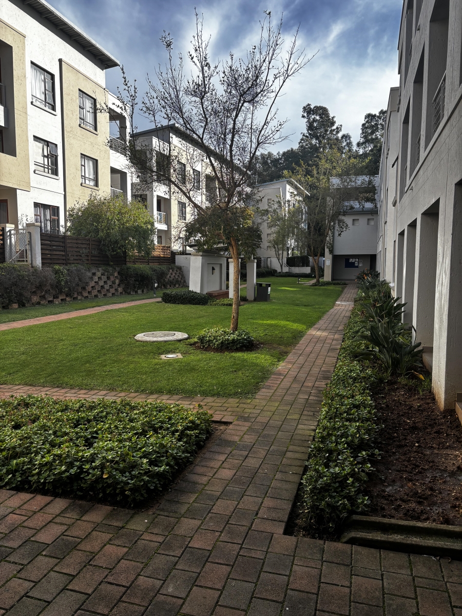 To Let 2 Bedroom Property for Rent in Paulshof Gauteng