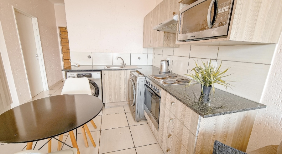 To Let 2 Bedroom Property for Rent in Paulshof Gauteng