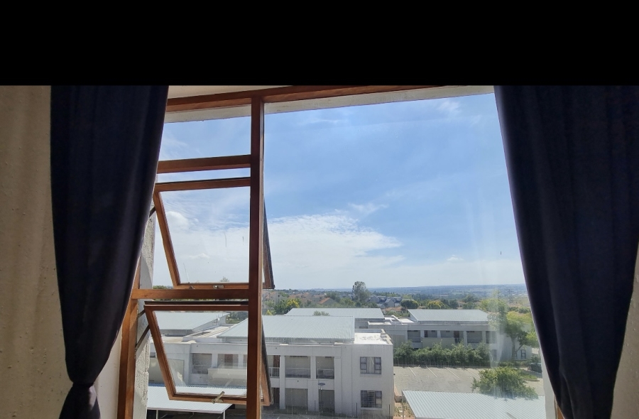 To Let 2 Bedroom Property for Rent in Paulshof Gauteng