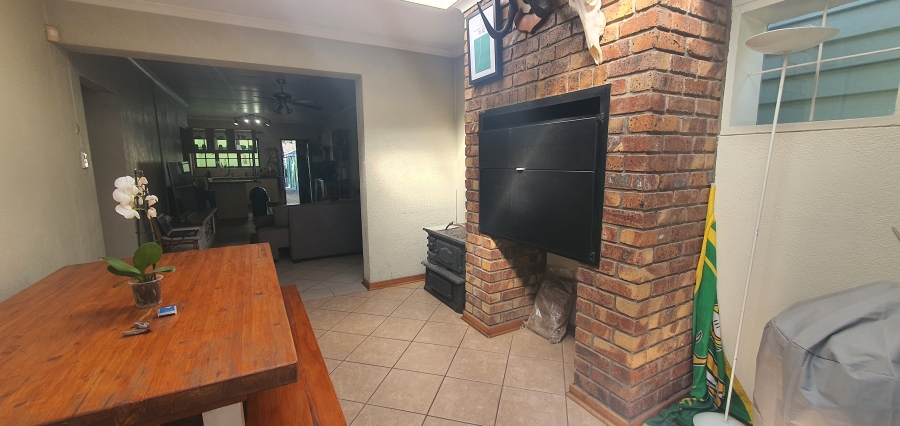 To Let 2 Bedroom Property for Rent in Heidelberg Gauteng