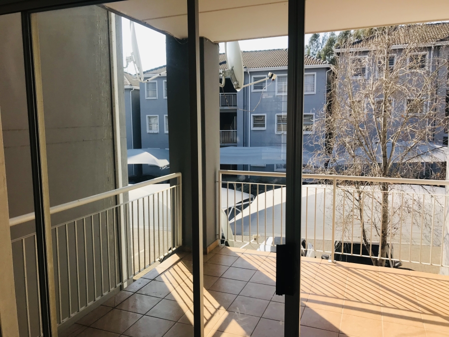 1 Bedroom Property for Sale in Ferndale Gauteng