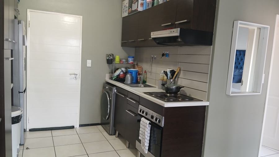 2 Bedroom Property for Sale in Noordhang Gauteng