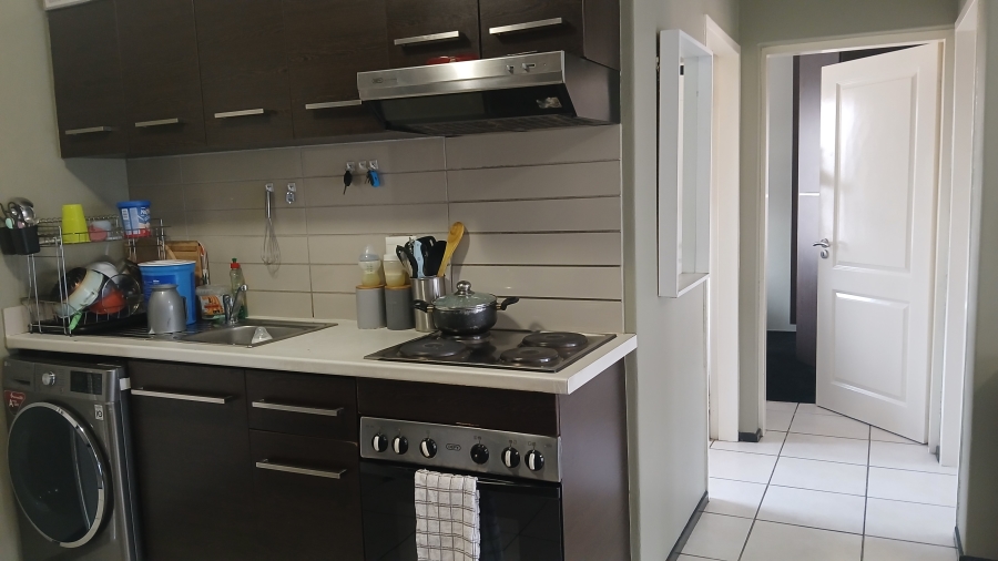 2 Bedroom Property for Sale in Noordhang Gauteng