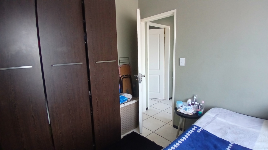 2 Bedroom Property for Sale in Noordhang Gauteng