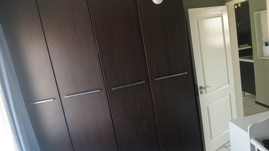 2 Bedroom Property for Sale in Noordhang Gauteng