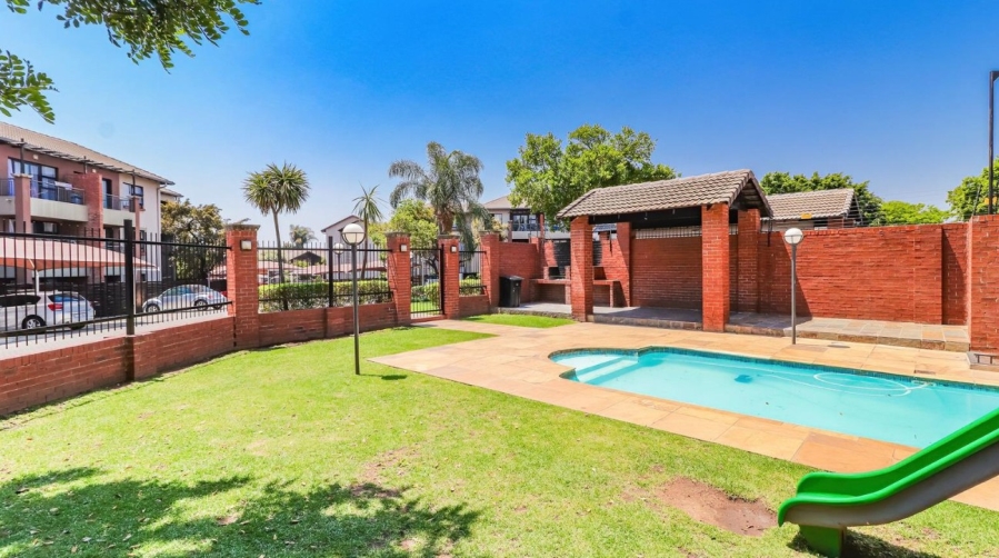 2 Bedroom Property for Sale in Noordhang Gauteng