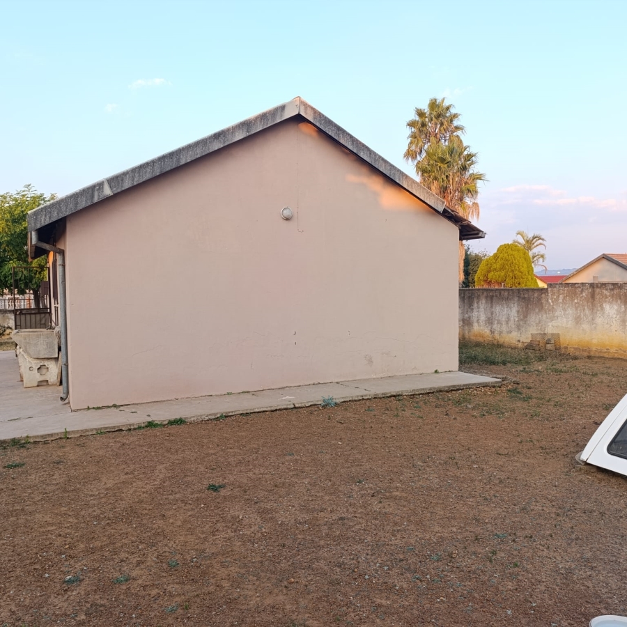 3 Bedroom Property for Sale in Lotus Gardens Gauteng